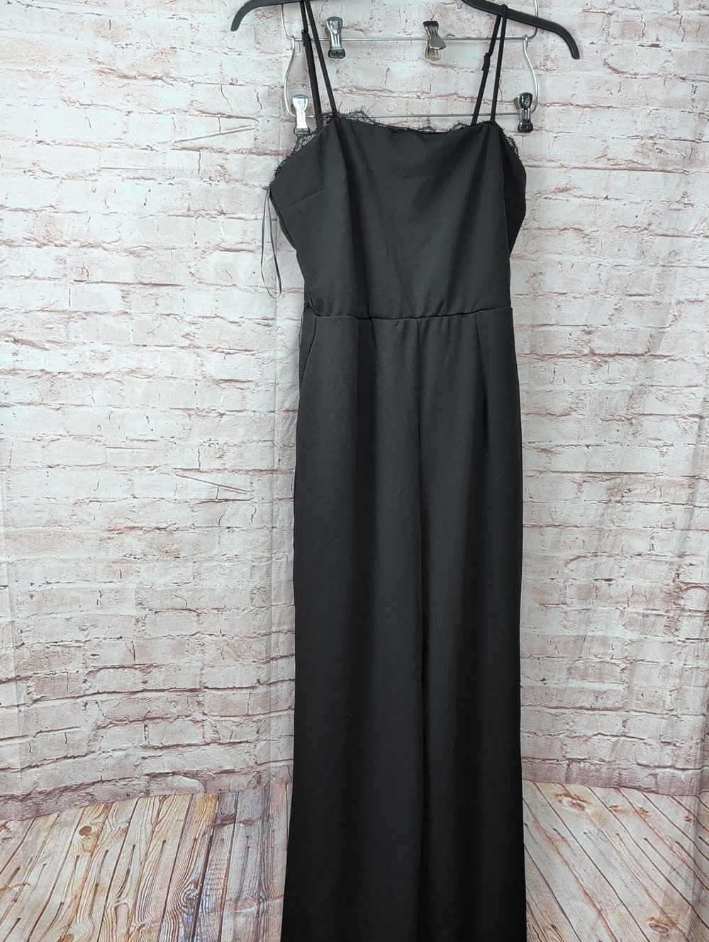 Francesca's Black Wide-Leg Jumpsuit Romper with Spaghetti Straps Large New Nwt
